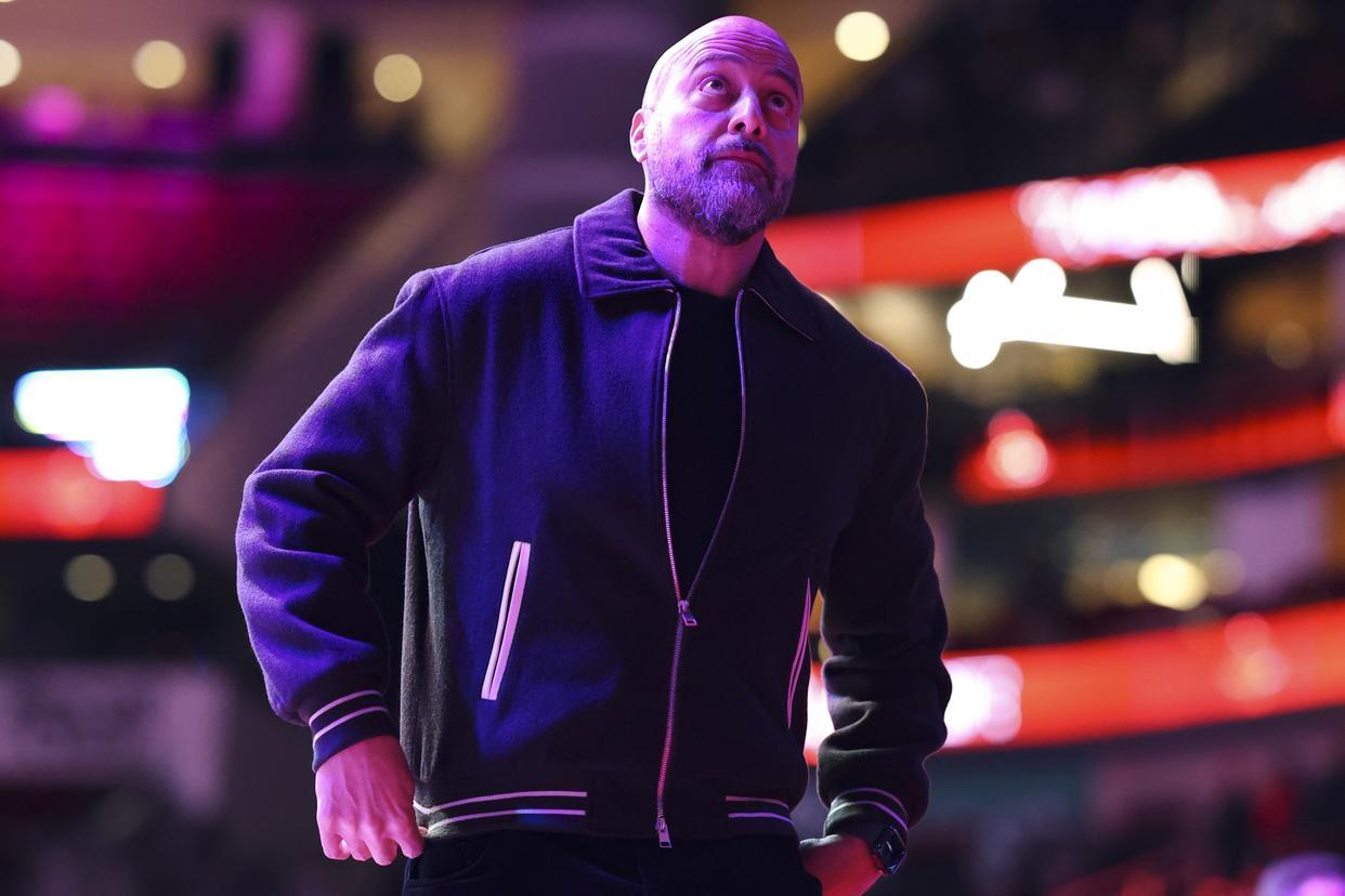 云游戏-斯通拒签琼斯，火箭第4控卫转正稳了？场均2+1+1，季后赛值得重用